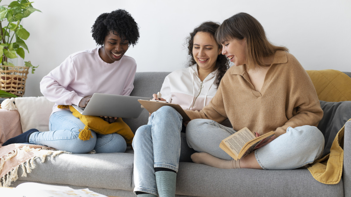 étudiants en colocation